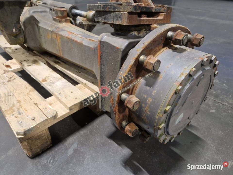 Przedni most Massey Ferguson 6180 6270 6280 Byków