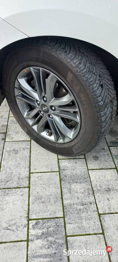 Sprzedam Hyundaia ix35 16 benzyna Zelów