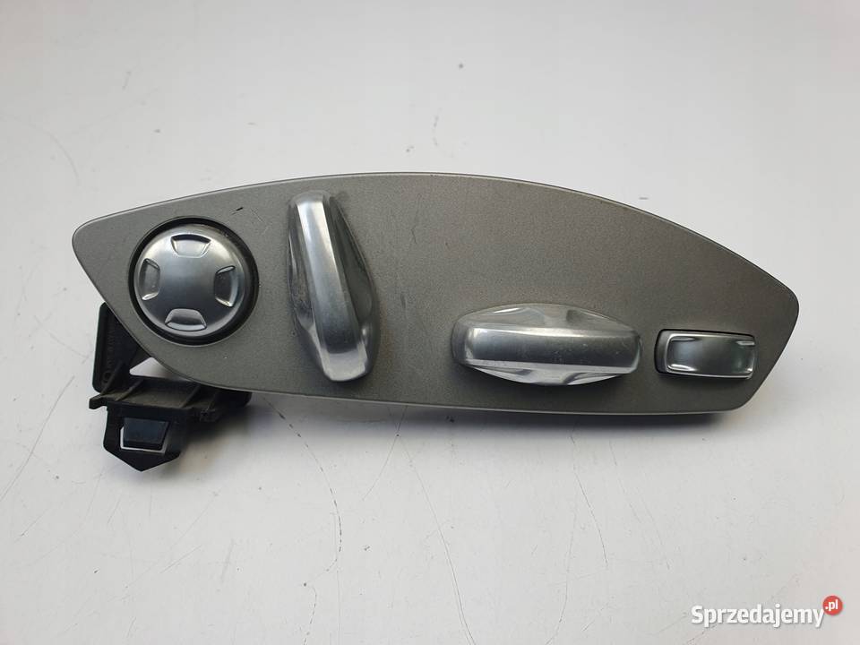 PRAWY PANEL STEROWANIA FOTELEM Przełącznik Wyposażenie wnętrza Chełm sprzedam