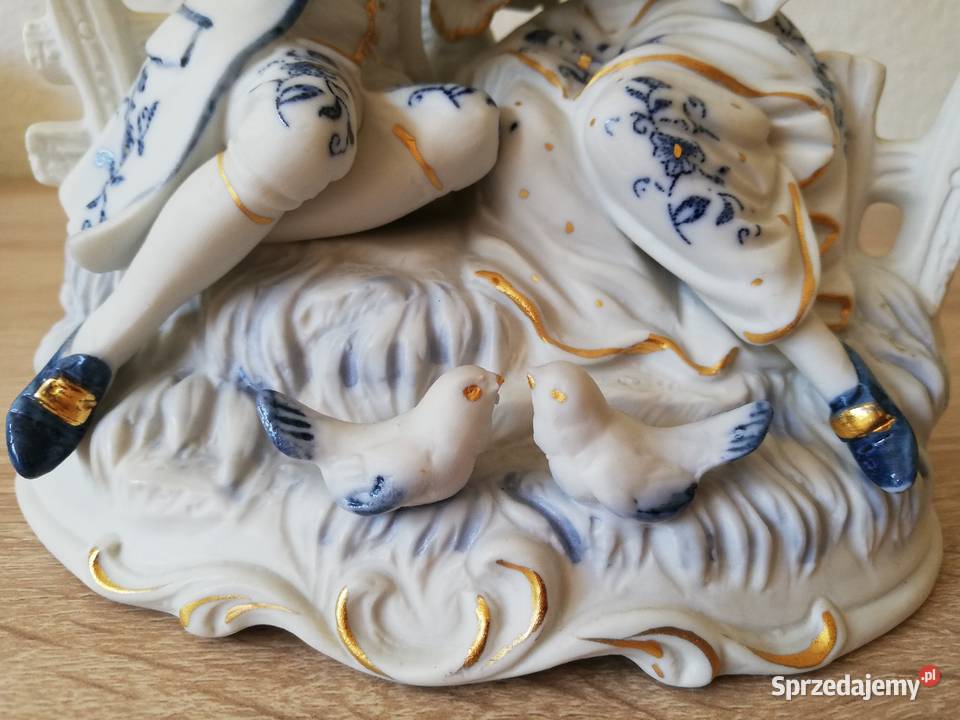 Figurka sygnowana Royal ręcznie malowana Ropa