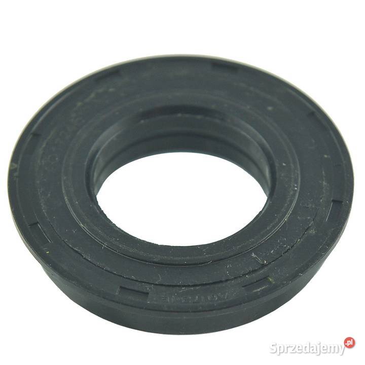 Uszczelniacz kasetowy 30 x 52 x 105012 mm Kubota Tajęcina