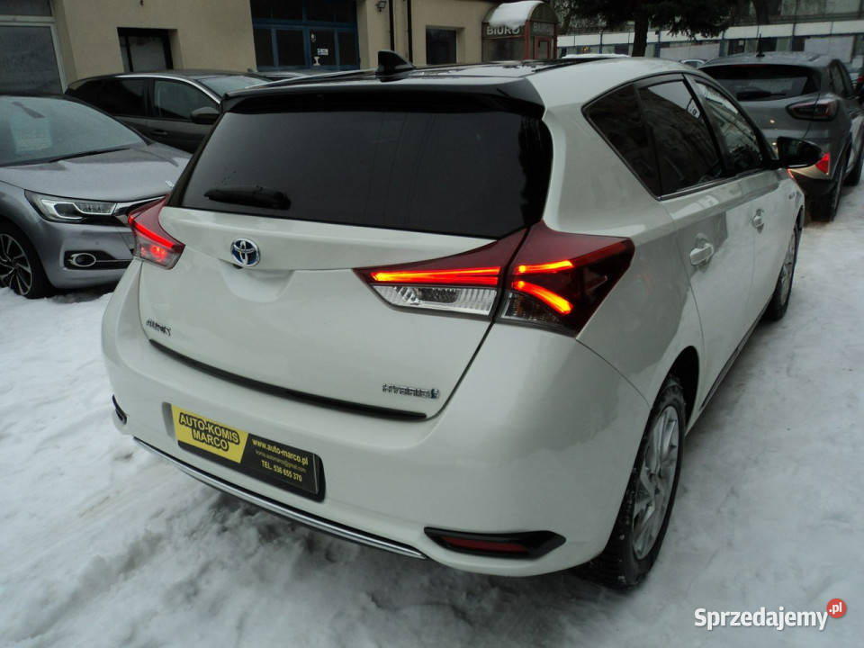 Toyota Auris sprzedam ładną TOYOTE YARIS z 2015r Lublin