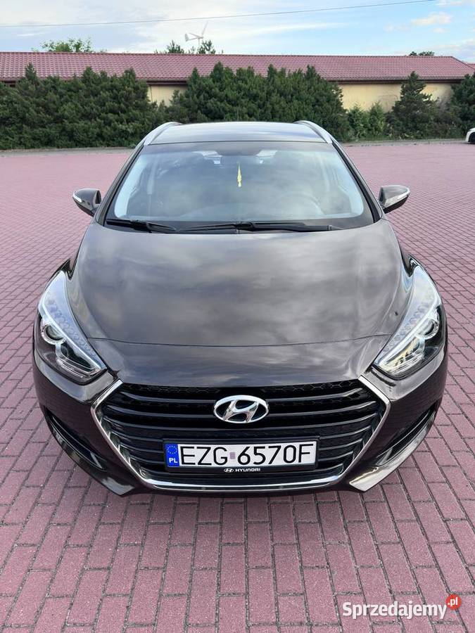 Hyundai i40 Kombi 2016 16 GDI 135 102 Pełna benzyna Solca Mała