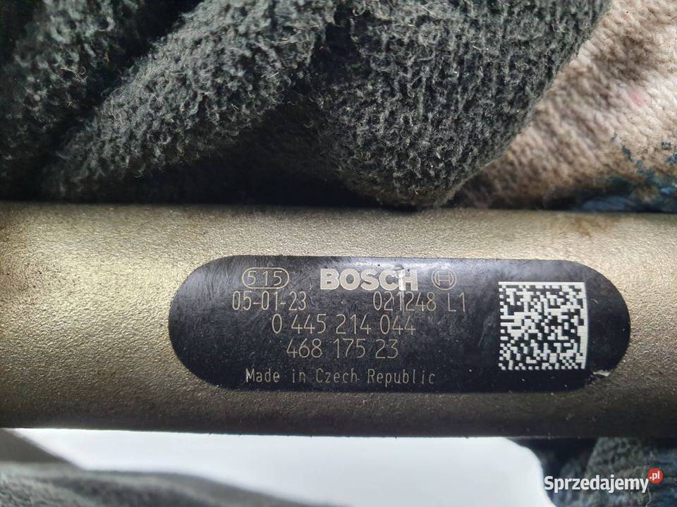 LISTWA WTRYSKOWA LANCIA YPSILON 0281002584 Lipno