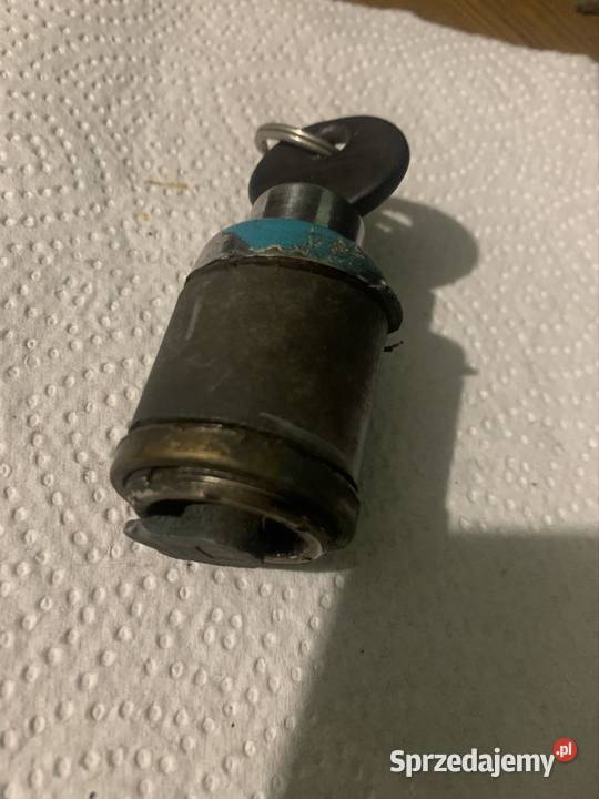 Zamek klapy bagażnika BMW e21 Mszana