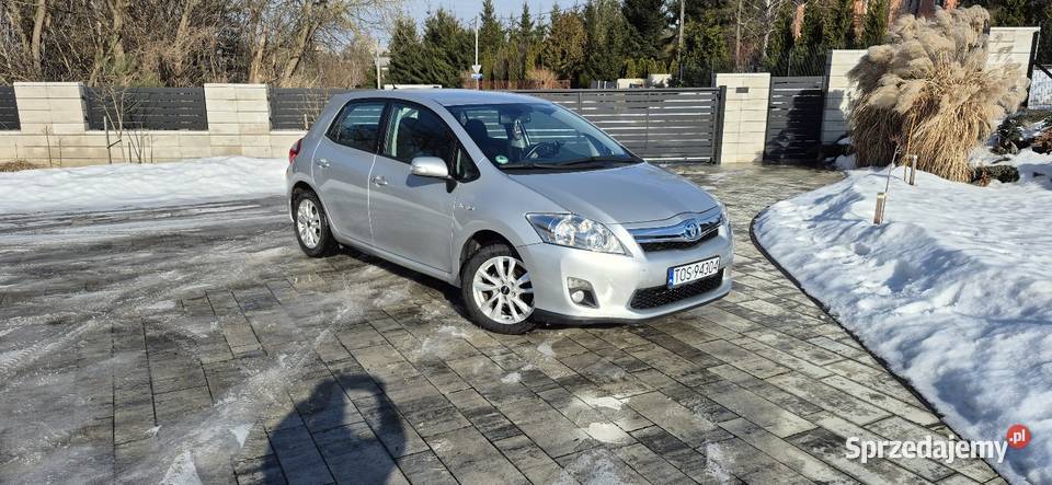 Toyota auris hybryda 18 zadbana 1 właściciel radio świętokrzyskie Ostrowiec Świętokrzyski