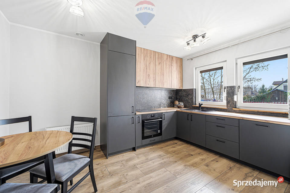 Jędrzychów dom parterowy gotowy do wprowadzenia Rok budowy 1997 Zielona Góra