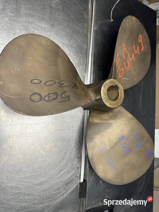 Śruby mosiężne napędowe do Łodzi
