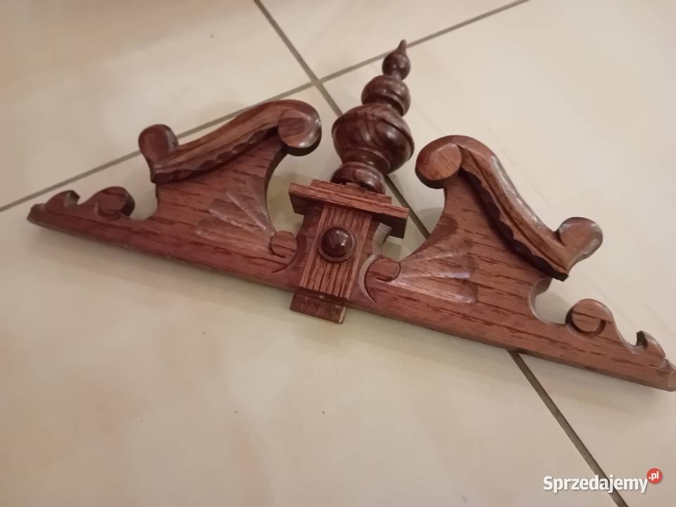 Zegar ścienny z wahadłem firmy Hermle Wyposażenie wnętrz Bezrzecze