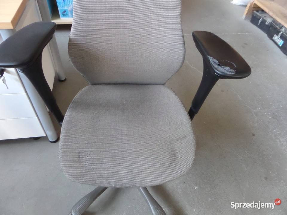 Fotel Krzesło obrotowe firmy KINNARPS seria 6000