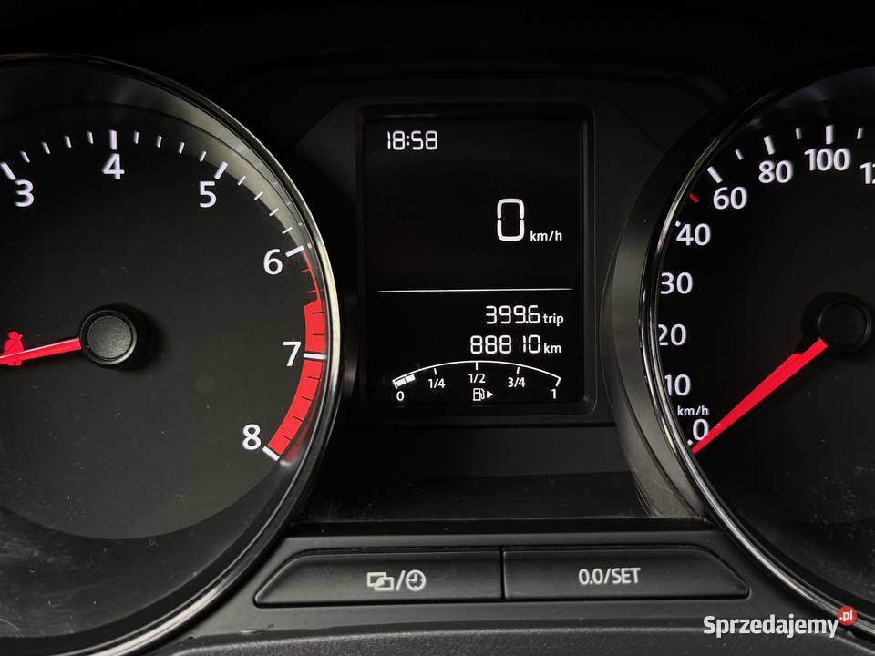 10MPi 60 Gwarancja Książki Mały przebieg Zadbany Sanok