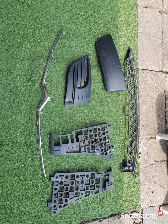 citroen picasso c 4 kratka zderzaka przod chrom Jędrzejów