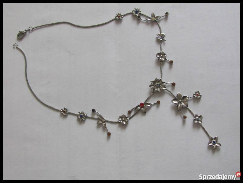 Naszyjnik kwiatki sztuczna biżuteria Płock