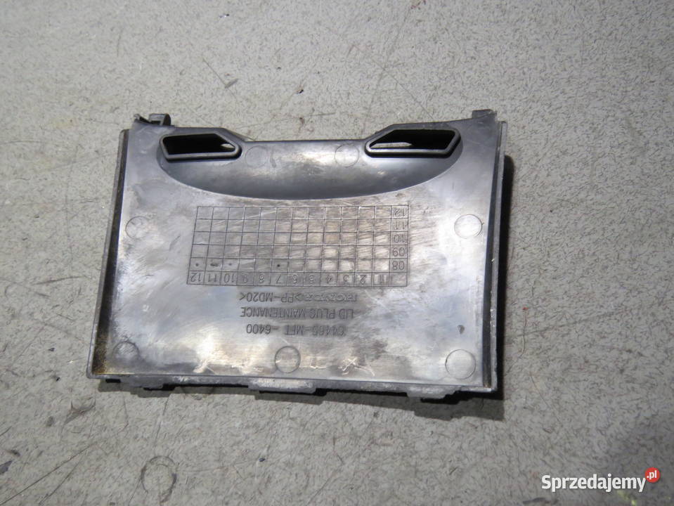 HONDA SWT400 SW 400 650 ZAŚLEPKA PLASTIK KLAPKA sprzedam