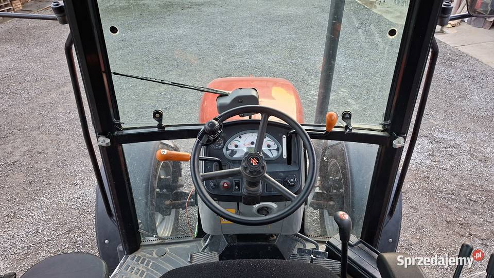 Massey Ferguson 3625 pierwszy właściel Drzewce