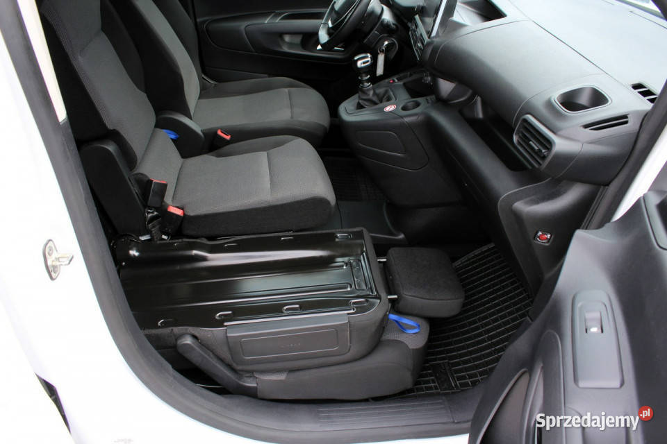 Peugeot Partner Długi 3os FV23 Kamera Navi 8 mazowieckie Sokołów