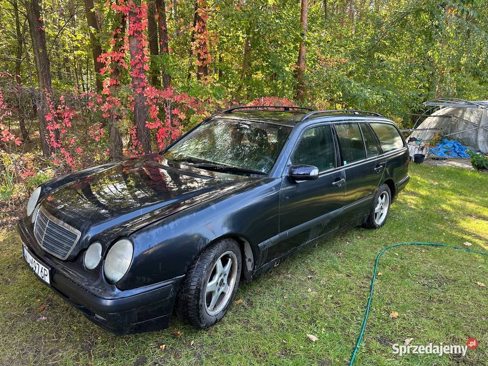 MercedesBenz EKlasa S210 Kombi 20 Benzyna 136KM Motoryzacja Józefów