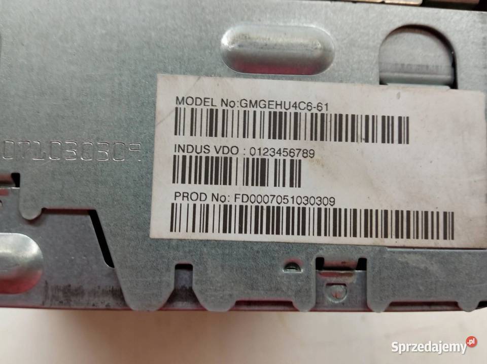 RADIO B OPC 13262745 Opel Zafira II 2005