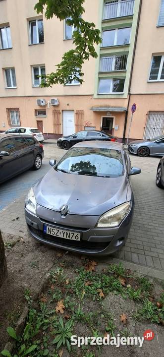 Syndyk sprzeda Renault Megane 2009 r Budki sprzedam