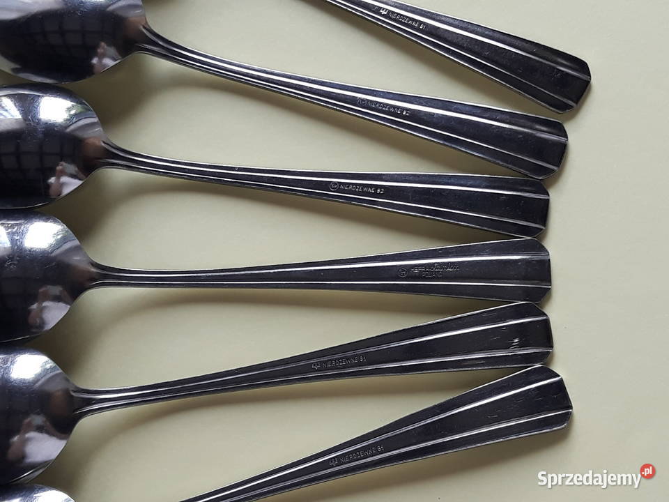 Duże łyżki obiadowe 3 SATURN sztućce PRL śląskie