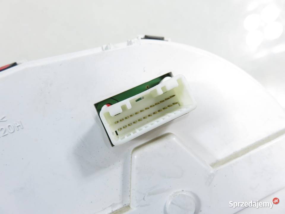 LICZNIK CITROEN CCROSSER 22 HDi 528050H 8100A485 małopolskie