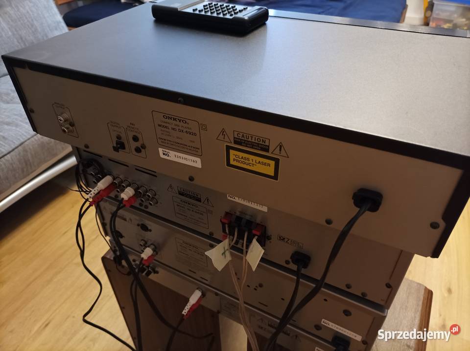 Onkyo 3 segment stan bez kolumn i CD