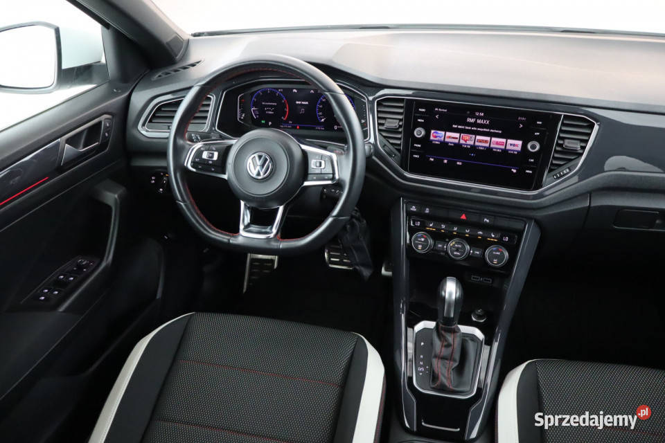 VW TRoc 15 TSI radio sprzedam
