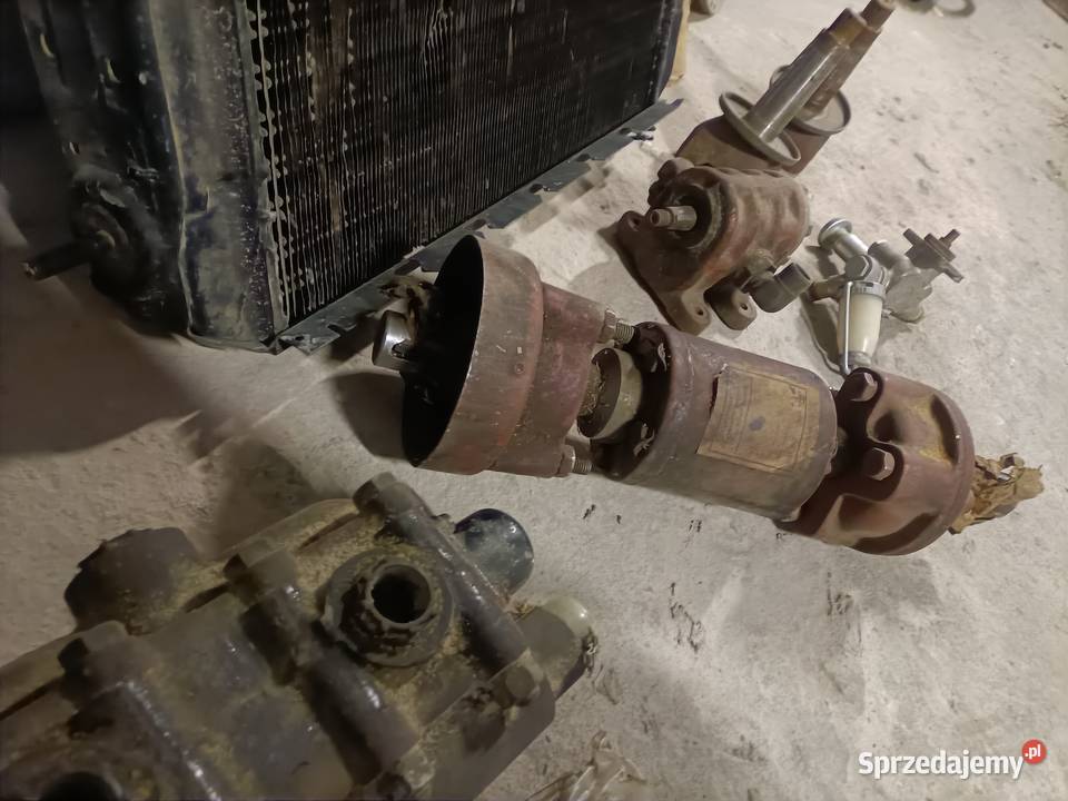 Części Ursus c330 wszystko to co widać na Rudniki sprzedam