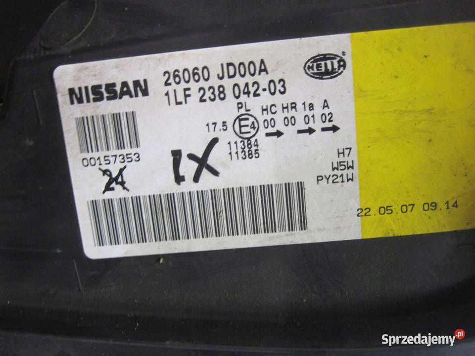 NISSAN QASHQAI I J10 07r lampa lewa przód 26060