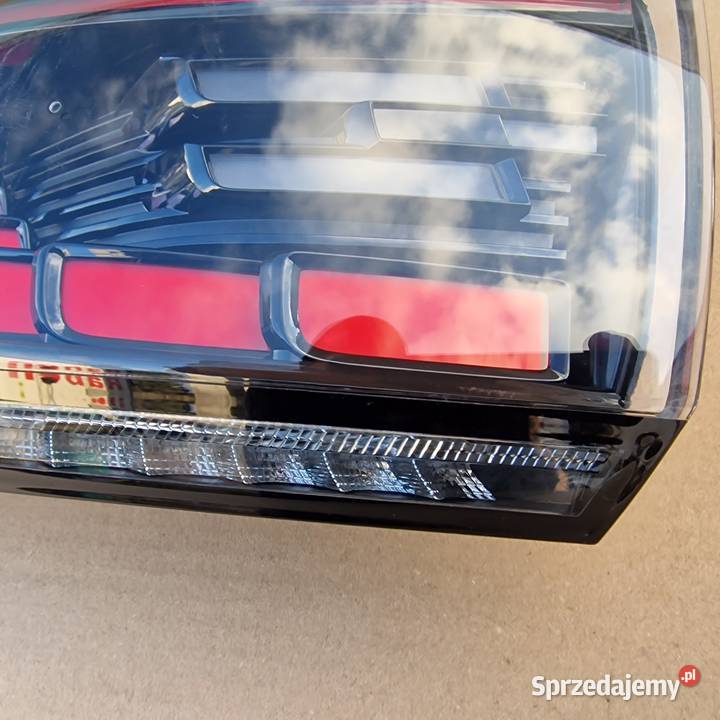 VW ID4 ID4 LAMPA TYLNA LEWA IDEALNA IQLIGHT