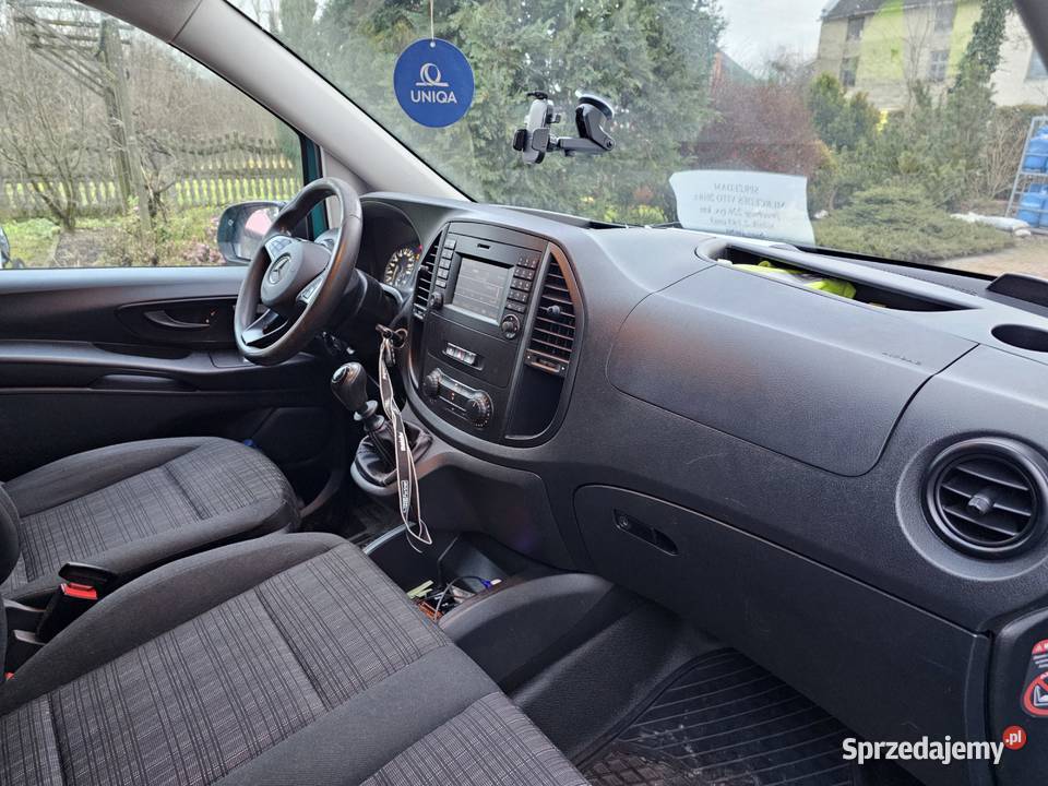 Mercedes Vito 2016r 21 CDI 3osobowy Trzydnik Duży