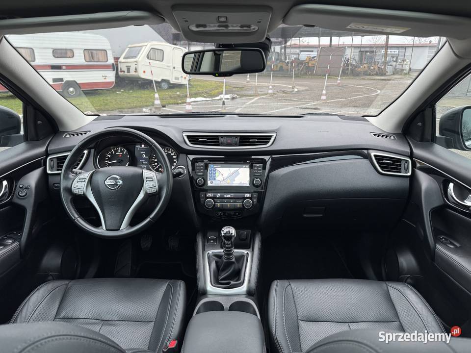 Nissan Qashqai 12 BENZYNA Klimatronik Nawigacja przyciemniane szyby