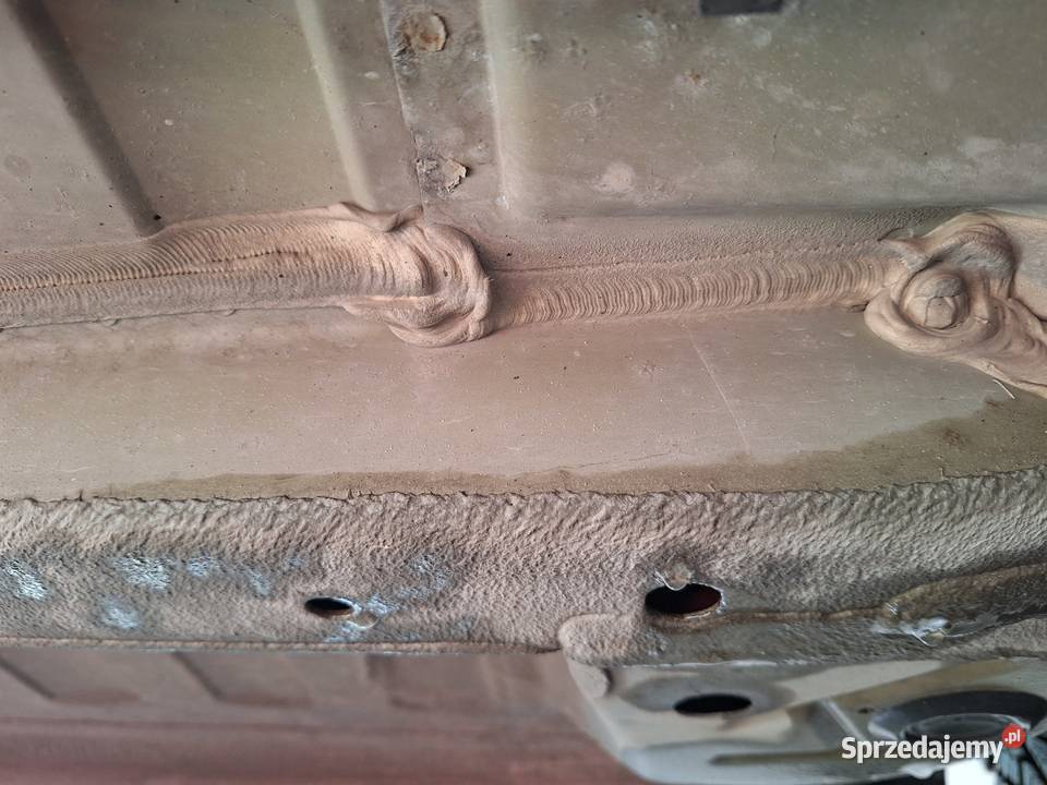 Sprzedam Peugeot 207 14 75 8v mały przebieh 73KM Kielce