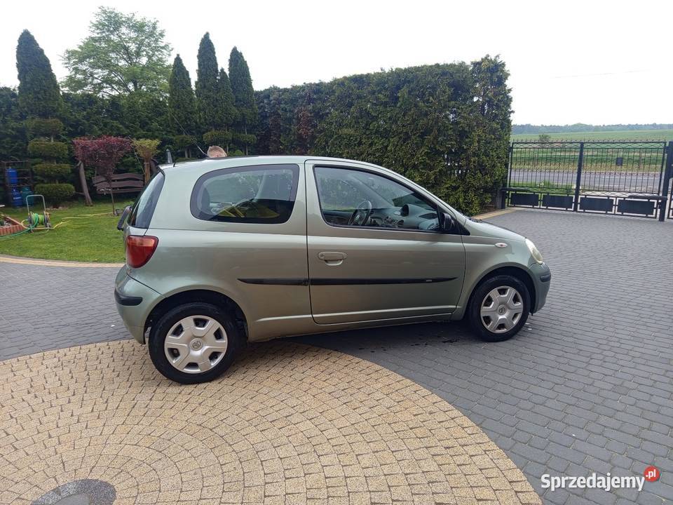 Toyota Yaris 10 2003r Stary Łajszczew sprzedam