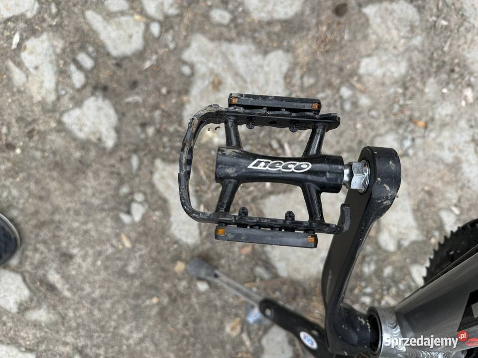 Sprzedam rower z akcesoriami rower mało używany Kazimierza Wielka sprzedam