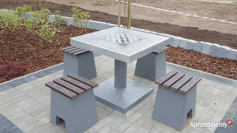 Stół betonowy gry szachy na plac zabaw Pabianice