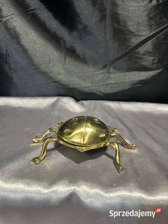 Biedronka z mosiądzu popielniczka Kozy