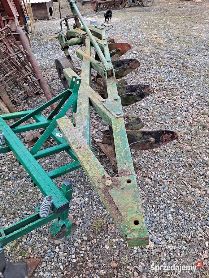 Pług 5 Accord Nowa Słupia