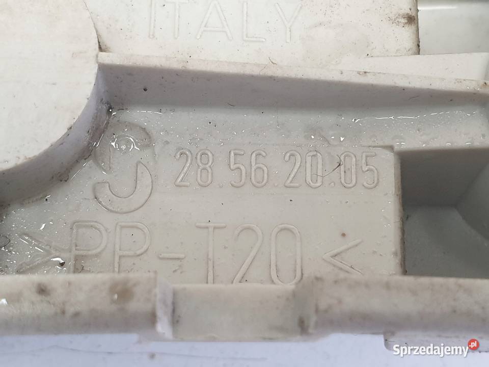 Volvo V40 WKŁAD LAMPY lewy tył KIEROWCY 28562005 lubelskie Janów