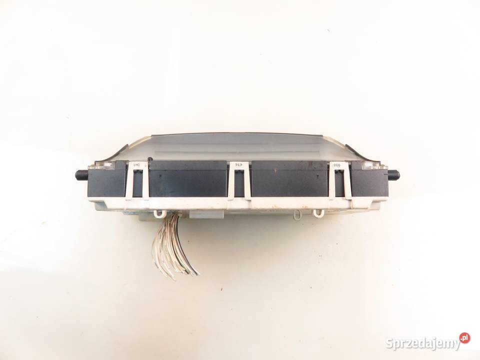 LICZNIK VW GOLF III 16 1H0919880 6160634001 sprzedam