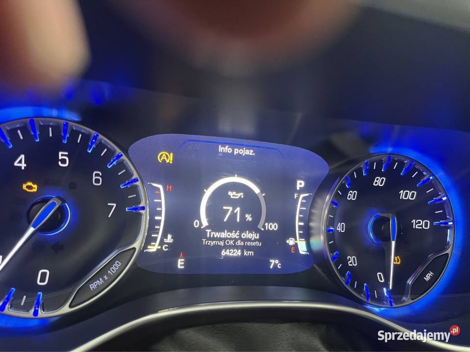 CHRYSLER PACIFICA USA dostosowanie Radio Navi serwis