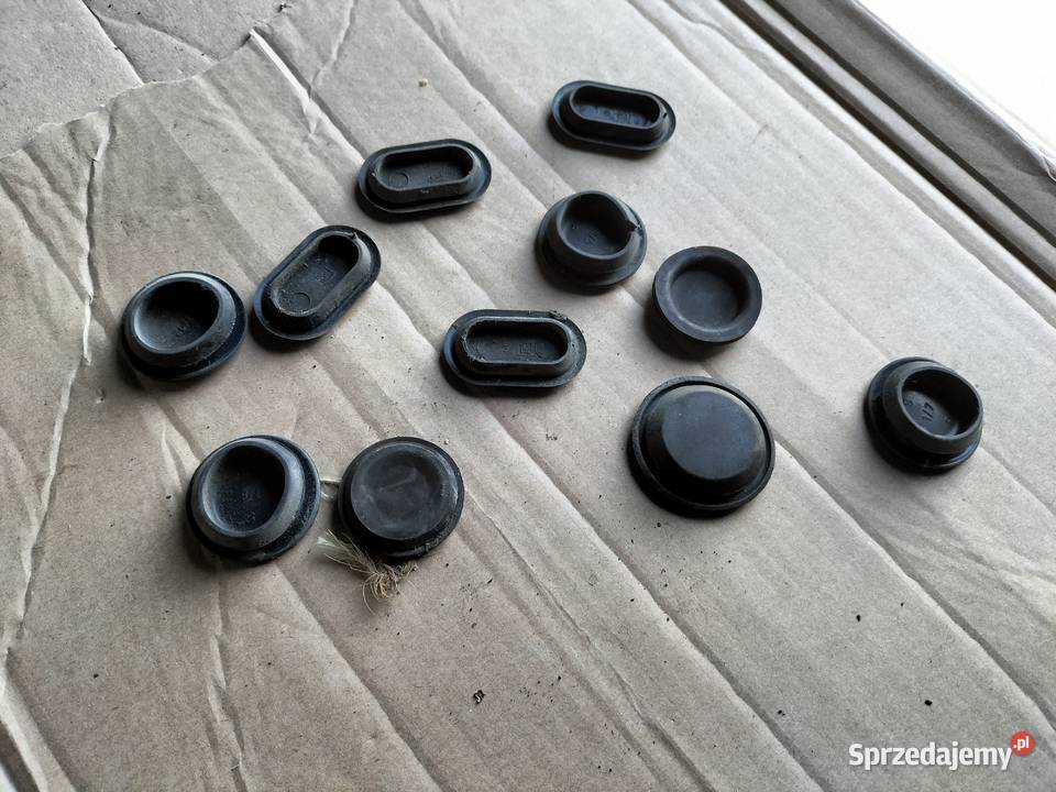 FIAT CC CINQUECENTO ZAŚLEPKA PODŁUŻNICY TYŁ