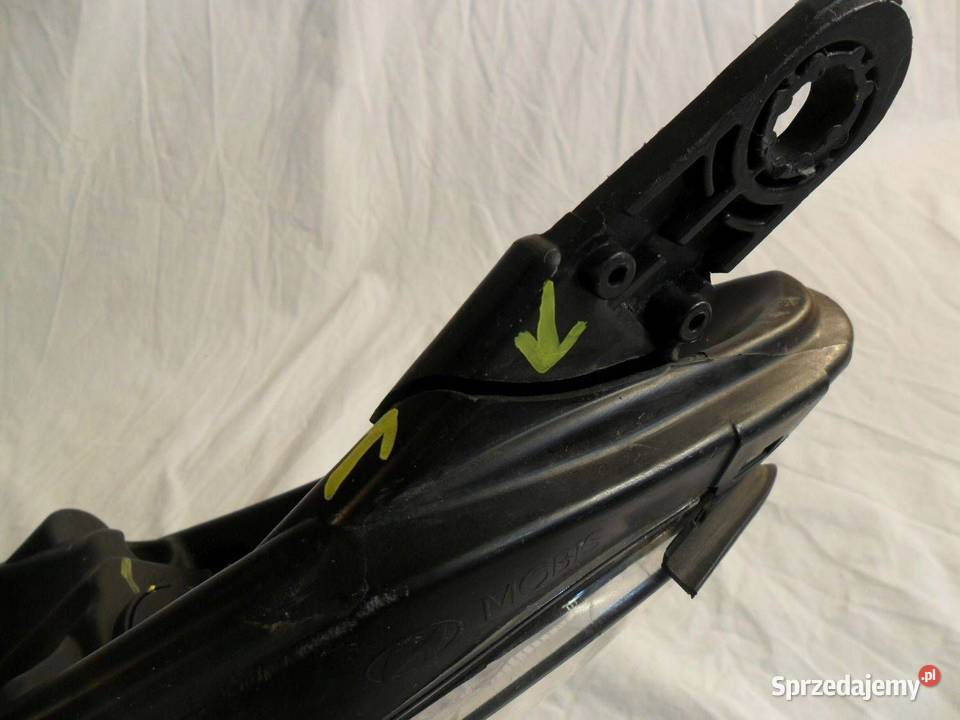 Reflektor Przód strona lewa Hyundai i30 osobowe Nowy Tomyśl sprzedam