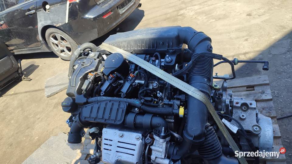 CITROEN C3 III 16 24 Silnik kompletny 12 THP kod Włoszczowa