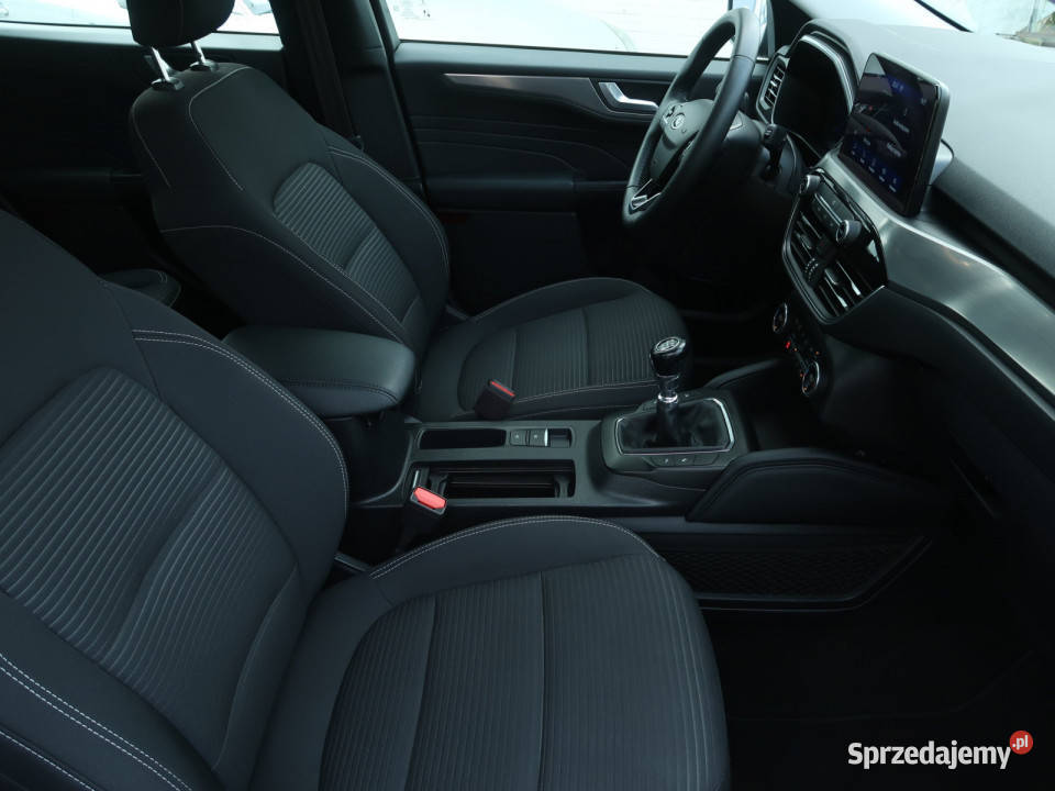 Ford Kuga 15 EcoBoost asystent parkowania
