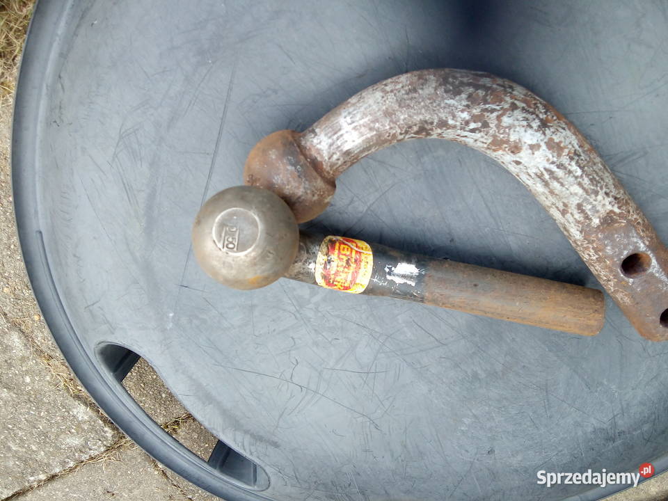 Hak holowniczy Poznań