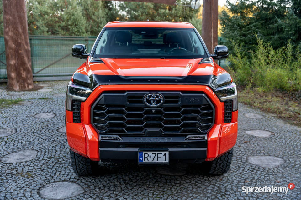 Toyota Tundra iFORCE HYBRID 34 V6 Bezwypadkowa