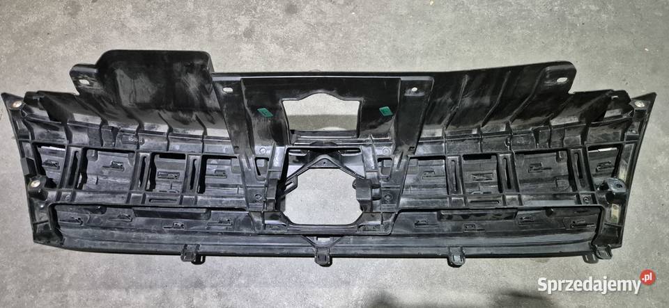 GRILL atrapa Suzuki Vitara 2015