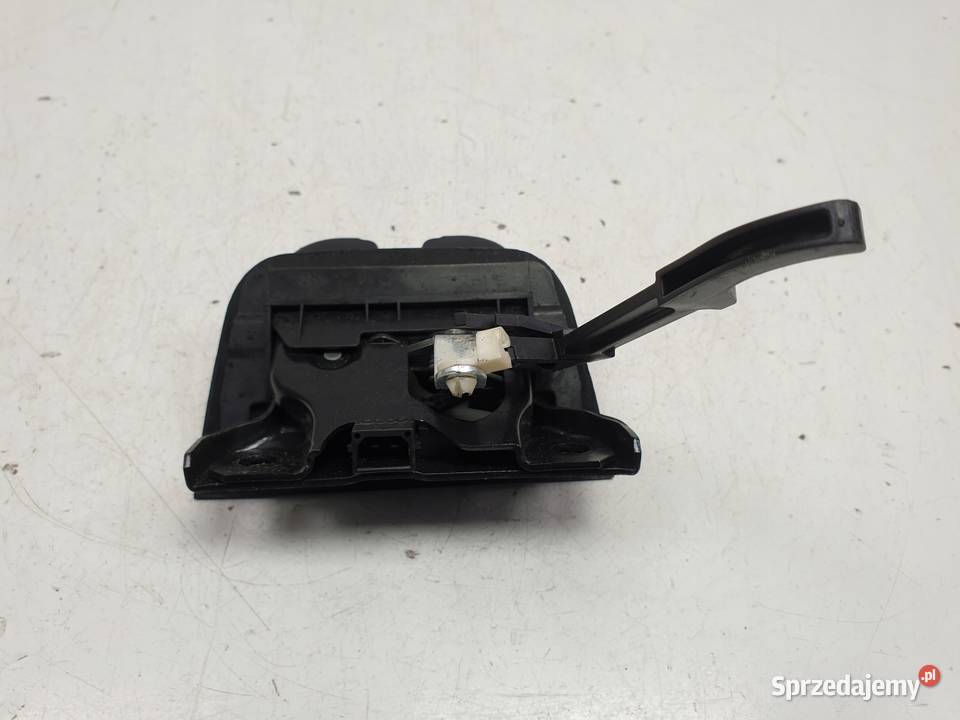 Audi A3 8P Lift ZAMEK KLAPY BAGAŻNIKA 8P3827520A osobowe Rudka