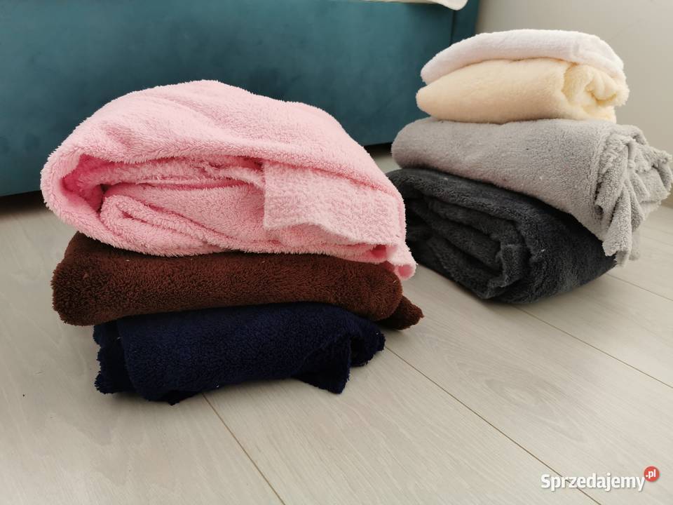 Materiały dresówki pikowane jersey ekoskóry sprzedam